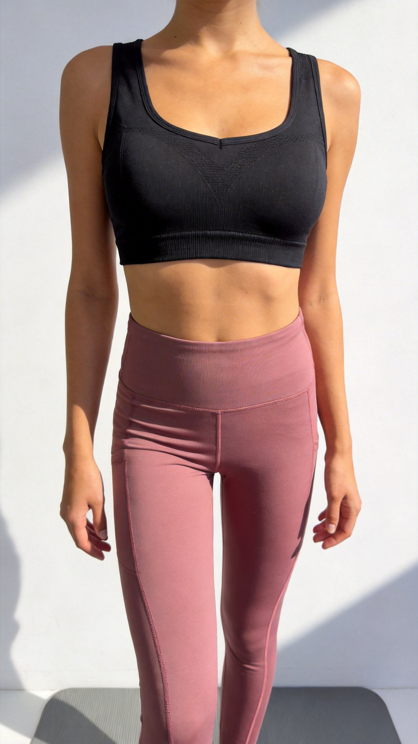 High-Waist Dusty Rose Pocket Yoga Leggings