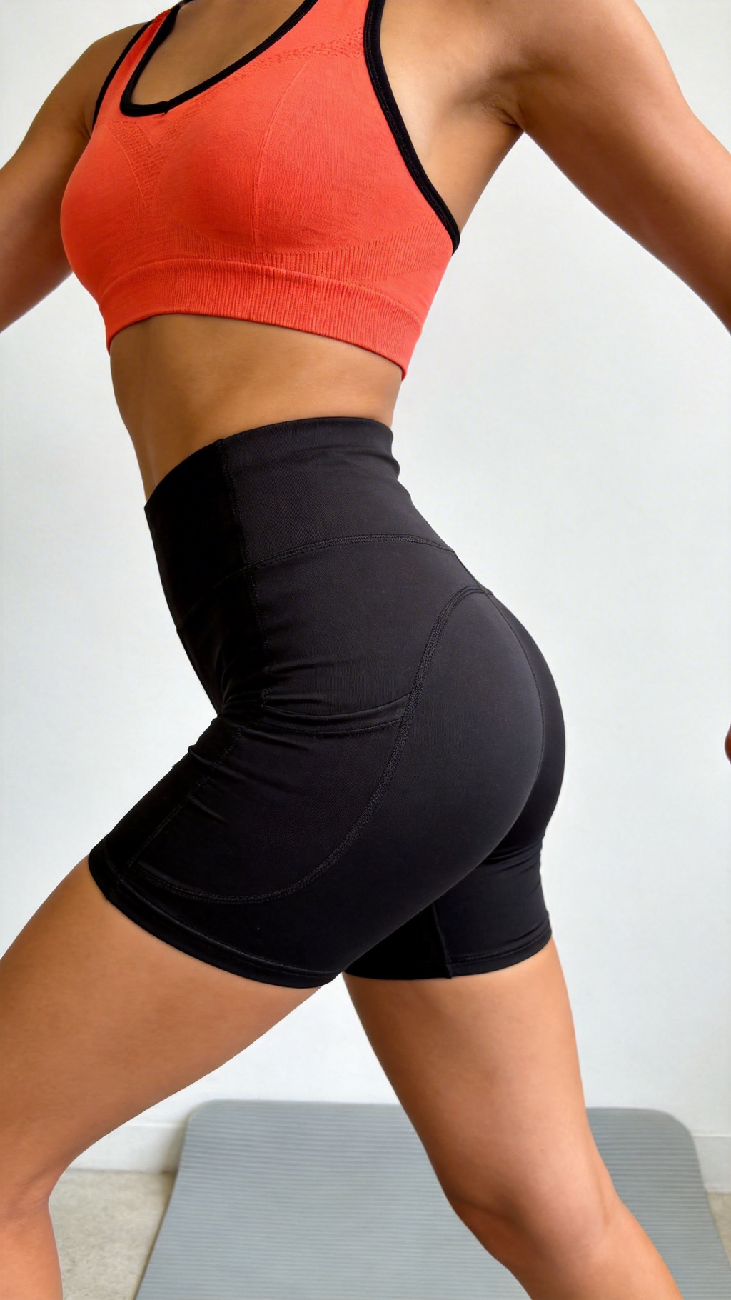 High-Waist Black Yoga Shorts with Side Pockets